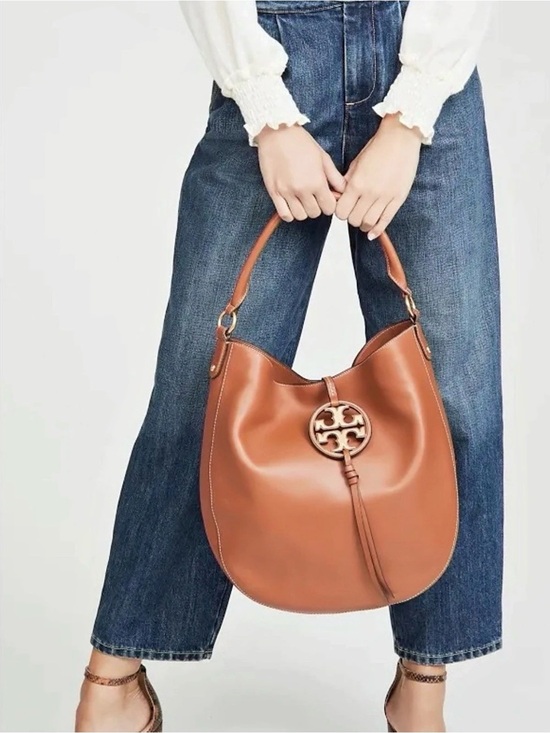 Tory Burch Handbags - Tory Burch Miller Leather Hobo Bag with Metal Logo Tassel Accent EUC
